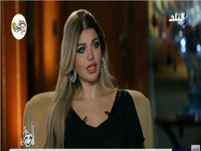 فيديو|هبة الأباصيرى لـ «ياسمين الخطيب»: «ليكي حق تقلبي السوشيال ميديا»