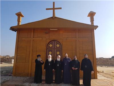 وفد الكنيسة اليونانية يزور منطقة «أبومينا» الأثرية