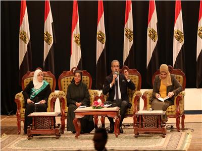 «قومي المرأة» ينظم لقاءً بجامعة المنيا خلال «معا في خدمة الوطن»
