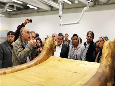 طارق توفيق: ترميم 40 ألف قطعة أثرية في معامل المتحف الكبير