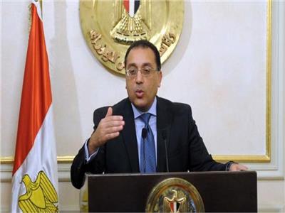  رئيس الوزراء يودّع الرئيس سلفاكير بعد انتهاء زيارته للقاهرة
