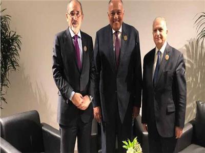 اجتماع ثلاثي «مصري أردني عراقي» على هامش قمة بيروت