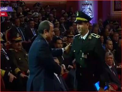 فيديو| الرئيس السيسي يطلق البوابة الإلكترونية لوزارة الداخلية