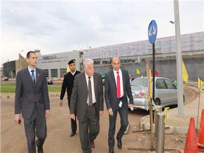 محافظ جنوب سيناء يتفقد أعمال تطوير مطار «شرم الشيخ» الدولي