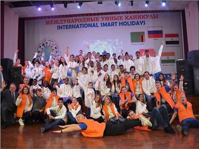 أطفال المخيم الروسي: «سعداء بالتجربة»
