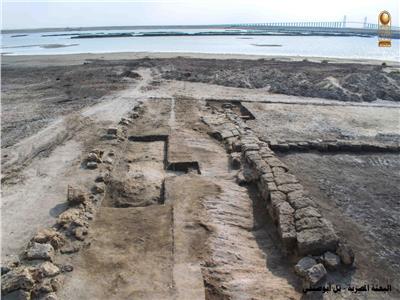 الكشف عن ورشة بناء وإصلاح المراكب والسفن بتل آثار أبوصيفي