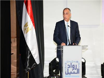 طارق عامر: «المركزي» يدرس إصدار تراخيص لبنوك أجنبية جديدة  