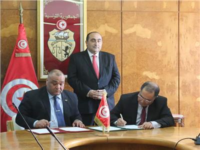 اتفاقية تعاون بين «العربية للطيران» والمركز الإقليمي للتدريب في أمن الطيران