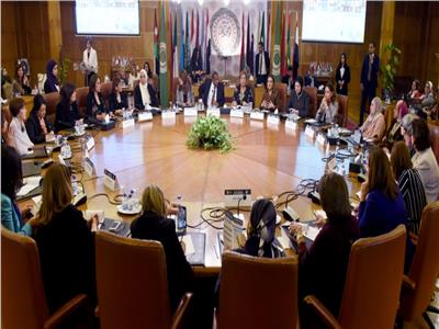 الأمين المساعد لجامعة الدول العربية يشيد باهتمام الحكومة المصرية بتمكين المرأة