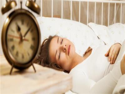 خبير تغذية يحذر من الإفراط في النوم: يسبب السكتة الدماغية