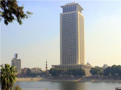 «الخارجية» للمصريين: احذروا تأشيرات العمل الوهمية