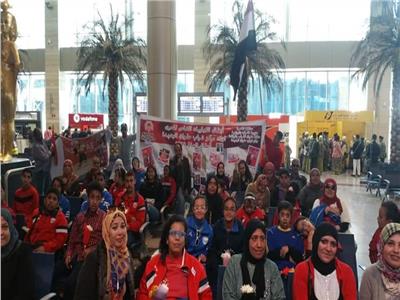 مطار القاهرة يعفي مشجعي ذوي الاحتياجات من رسوم الدخول