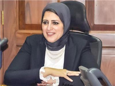 وزيرة الصحة تسند تدريب الفرق الطبية في بورسعيد للمستشفيات الخاصة