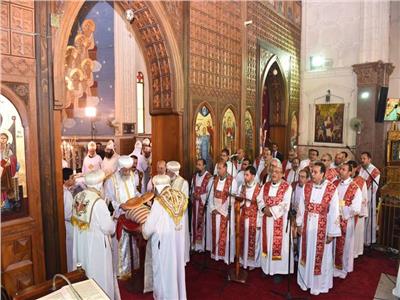 البابا تواضروس يصلي قداس عيد الشهيد سيدهم بشاي بكنيسته في دمياط
