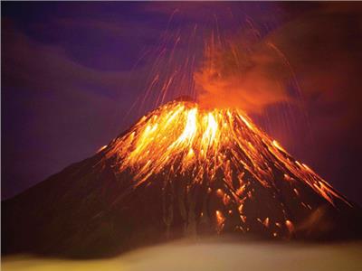 بسبب «البركان الثائر».. رفع حالة التأهب في المكسيك 
