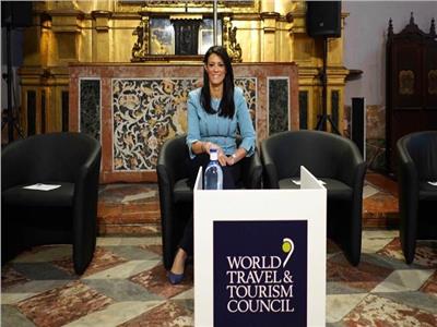 فيديو| أول تعليق لوزيرة السياحة بعد فوزها بجائزة الريادة بإسبانيا 