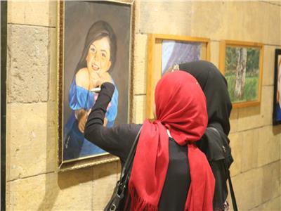 صور| معرض شباب الأزهر بـ«بيت السناري» يشهد إقبالا كبيرًا 