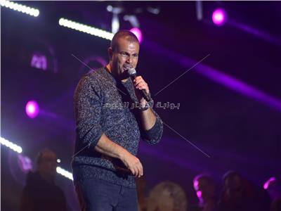 عمرو دياب يغني «كترت مواضيعك» دون الإعلان عن موعد طرحها