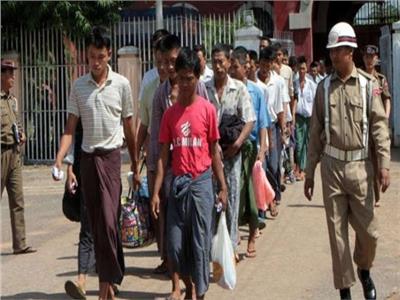 ميانمار تعفو عن نحو 7000 سجين
