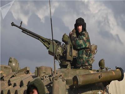 الجيش السوري يدمر أوكارًا للمجموعات الإرهابية في حماة وإدلب
