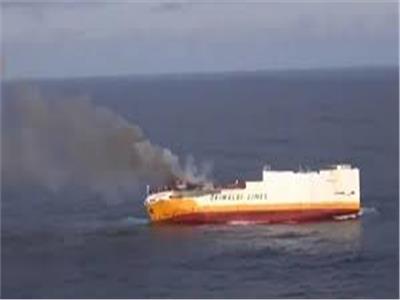 الطوارئ الإسبانية: احتراق سفينة شحن إيطالية بالقرب من مايوركا