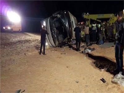 إصابة 15 من عمال فوسفات «أبو طرطور» في انقلاب سيارة بالوادي الجديد