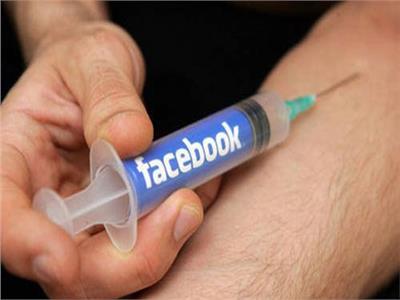 الإجهاد قد يدفع إلى إدمان استخدام «فيس بوك»