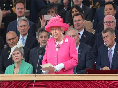 ذكرى إنزال النورماندي| ملكة بريطانيا تقود الاحتفالات وسط زعماء العالم