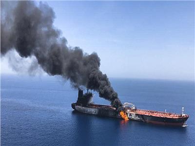 تايم لاين| تفاصيل الهجوم على ناقلتي النفط بخليج عمان