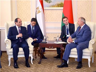 الرئيس السيسي يلتقي رئيس وزراء بيلاروسيا