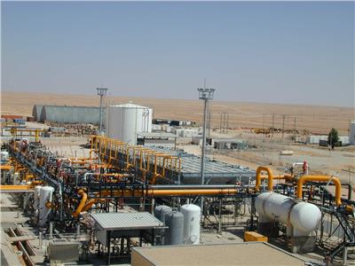 مصر مركز إقليمي لتجارة الطاقة بمشروعات البنية الأساسية وتخزين الوقود 