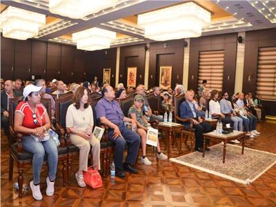 ممثلو الكيانات المصرية بالخارج يتفقدون مجمع «الأسمدة الفوسفاتية» بالجلالة