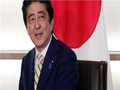 ائتلاف رئيس وزراء اليابان يحافظ على الصدارة قبل الانتخابات