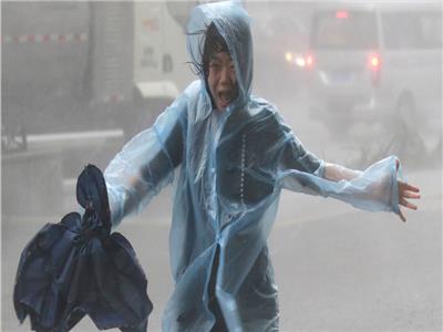 الصين تعلن حالة التأهب مع اقتراب الإعصار الأقوى منذ 2014