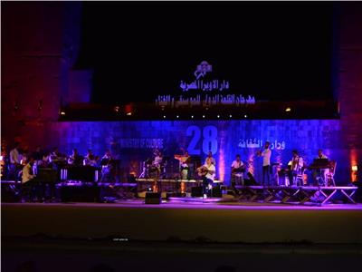 علي الهلباوي يشعل مسرح قلعة صلاح الدين وتفاعل جماهيري كبير
