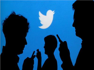«تويتر» يمنع دعايات وسائل الإعلام الحكومية ويكشف السبب