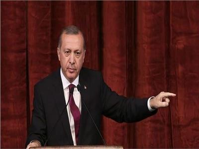 فيديو| خبير بالشأن التركي: إقالة أردوغان لنواب منتخبين تُرسخ لـ«السلطوية»