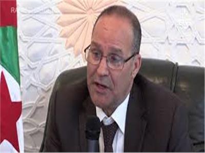 الإفراج عن وزير الفلاحة الجزائري السابق بعد اتهامه في قضايا فساد
