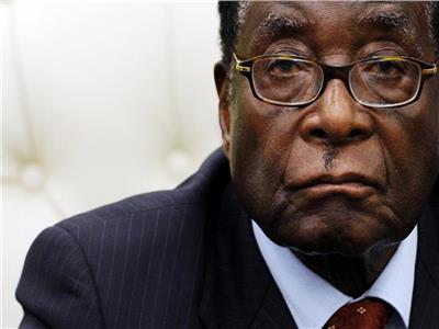 بث مباشر| مراسم وصول جثمان الرئيس الزيمبابوي السابق موجابي إلى ستاد روفارو