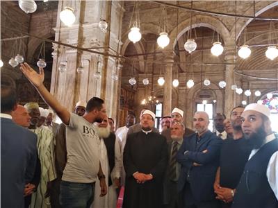 صور| ضيوف مؤتمر الأعلى للشئون الإسلامية تزور قلعة «محمد علي»