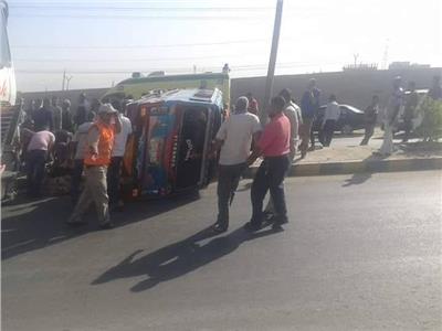 إصابة طالبتين في حادث سير على طريق الجامعة بسوهاج 