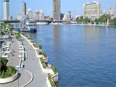 النيل يتحرر من احتلال التعديات.. وقناة أسيوط «رزق الفلاحين»
