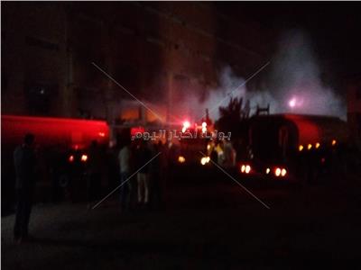 قطع الكهرباء عن المنطقة المجاورة لحريق «مصنع قليوب»