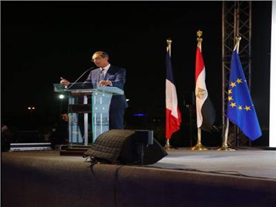 وزير الاتصالات: رعاية الإبداع المصري أحد أهم معالم التعاون مع فرنسا