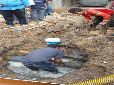 «مياه سوهاج» تبدأ أعمال إصلاح خط مياه قرية قلفاو