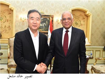  «عبدالعال» يودع رئيس «الاستشاري السياسي الصيني» في ختام زيارته لمصر