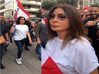 رسائل هامة من «إليسا» للمتظاهرين في لبنان