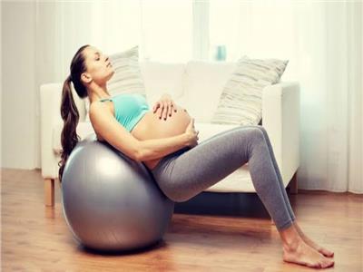 للسيدات| «متصليش على الكرسي».. 5 فوائد للرياضة أثناء الحمل