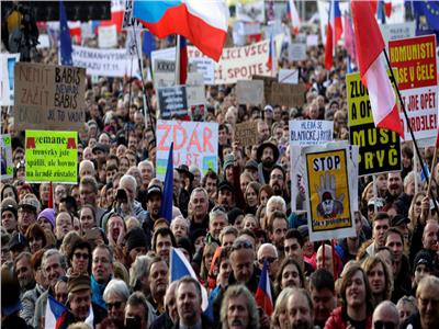 التشيك... احتجاجات ضد الرئيس ورئيس الوزراء عشية ذكرى الثورة المخملية