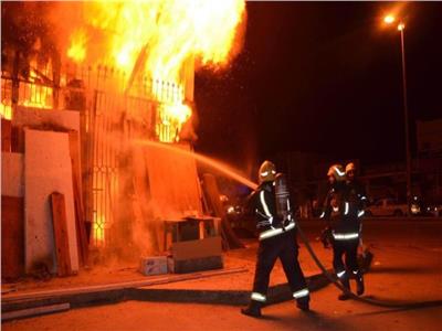 التحريات: «ماس كهربائي» وراء حريق عقار حلوان وتهشم سيارة 